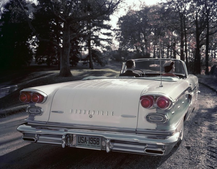 Pontiac Bonneville 1958 года