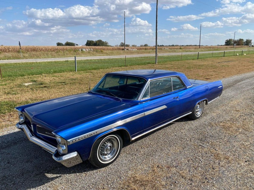 Pontiac grand prix 1964