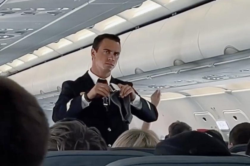 Бортпроводник аэрофлота даниил