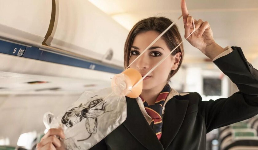 Кислоролнп Ямаска в самолете