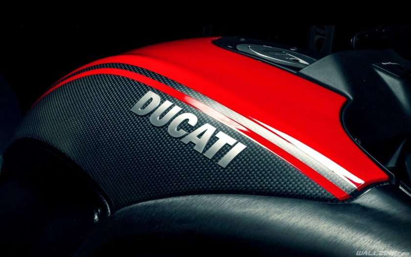 Ducati diavel carbon