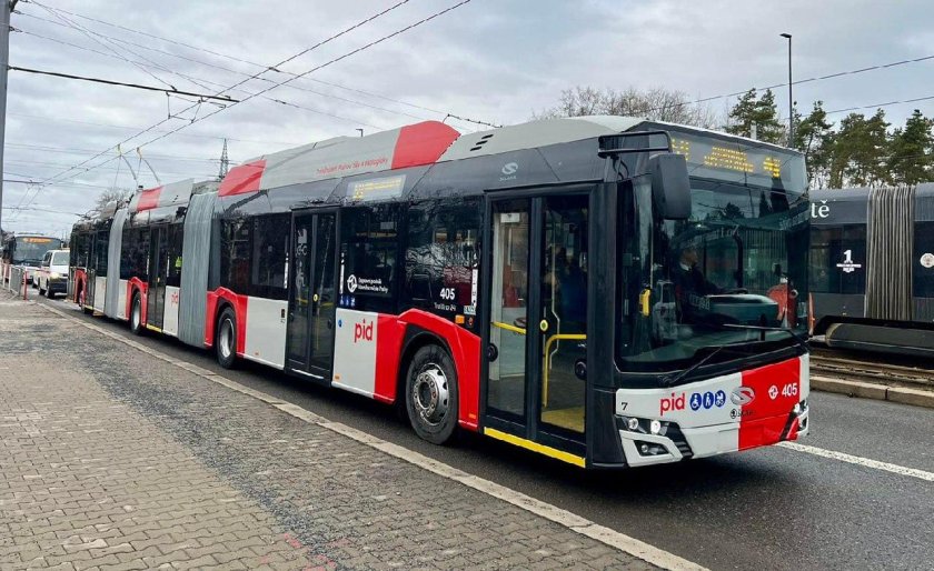 Троллейбус skoda 38tr