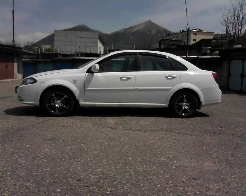 Daewoo Gentra диски