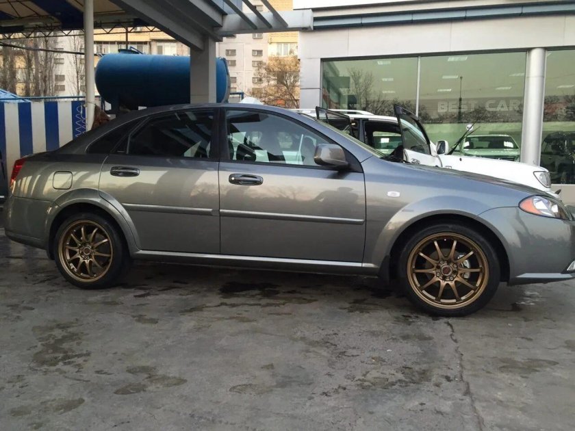 Дэу Джентра на 17 дисках