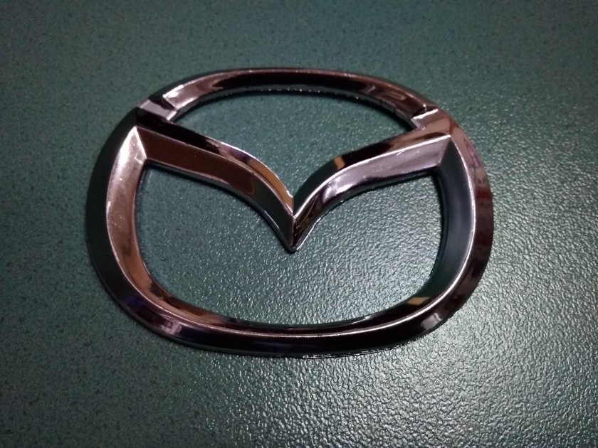 626 Мазда логотип