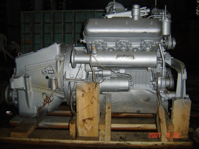Судовой двигатель ЯМЗ 238