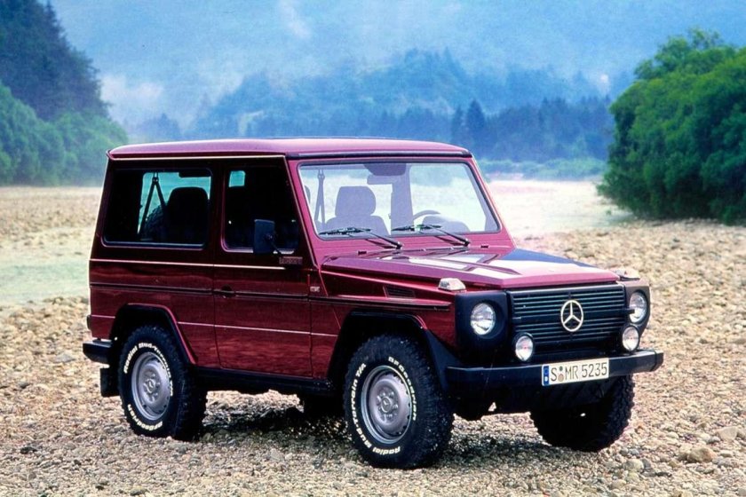 Mercedes-Benz g-class w460