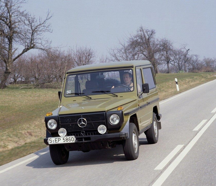 Mercedes g w460