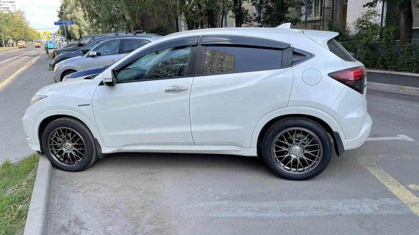 Honda vezel диски r18