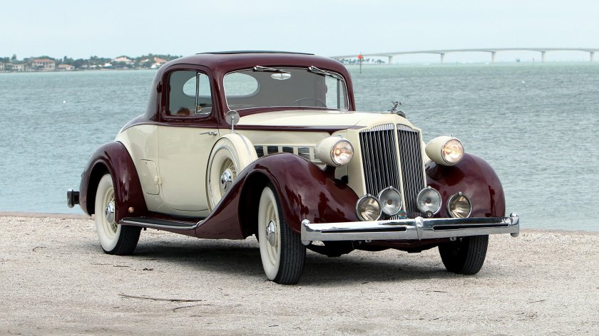 1936 Packard super eight Coupe