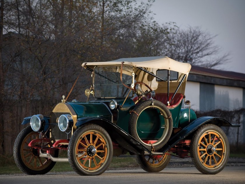 1913 Herreshoff Runabout