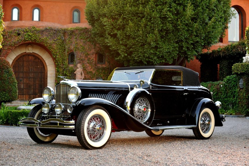 Duesenberg SJ Arlington Torpedo sedan 1933