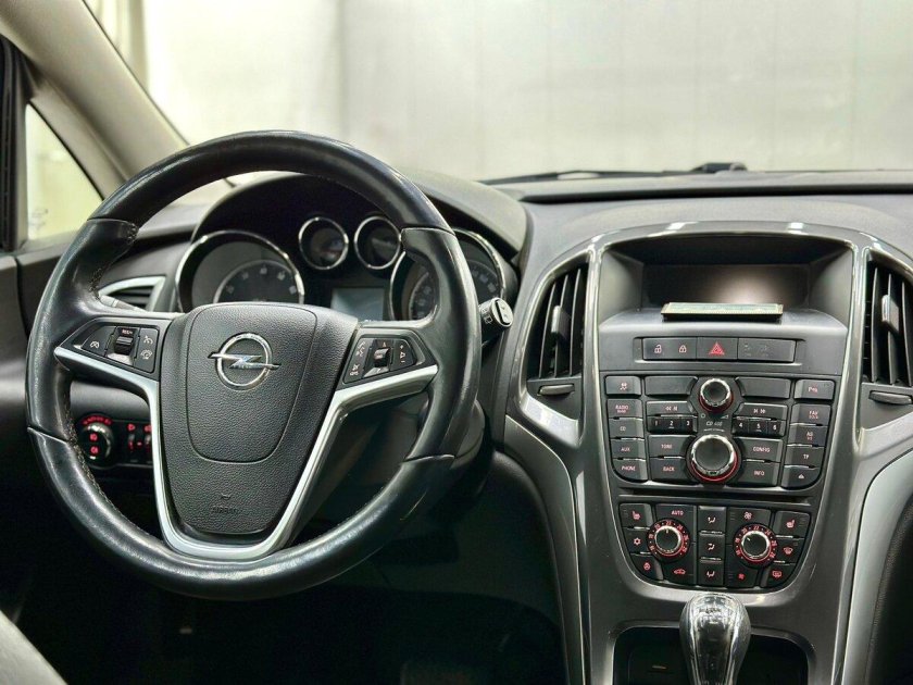 Opel astra j рестайлинг