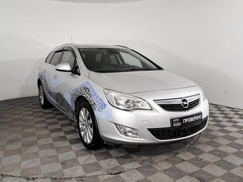 Опель Астра j 2011