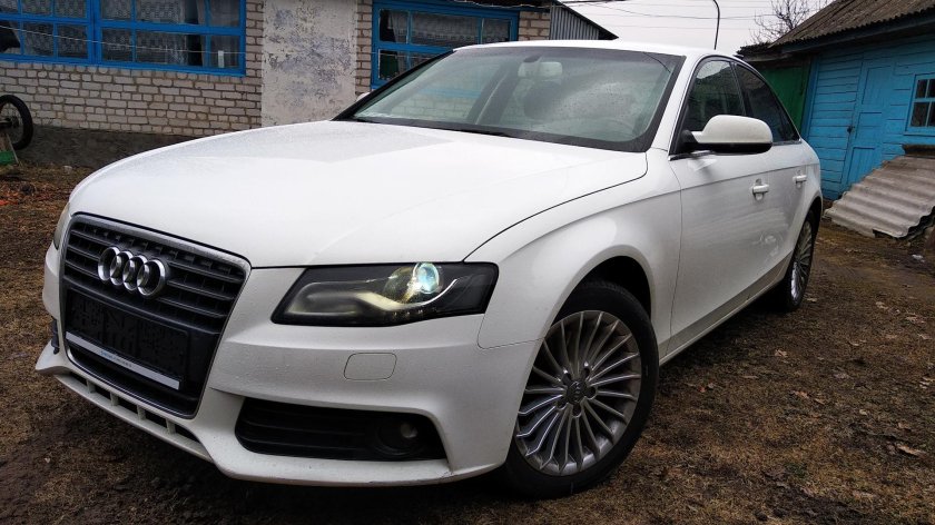 Ауди а 4 2011 1.8 TFSI