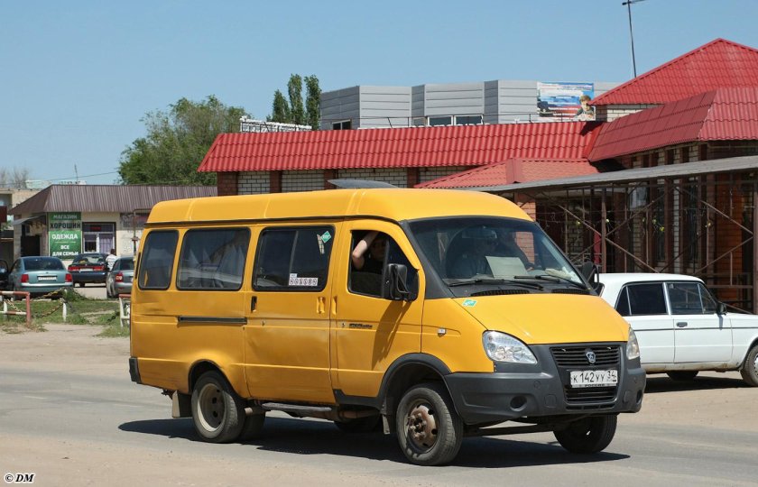 ГАЗ 322132