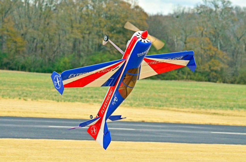 Extreme Flight Yak-54