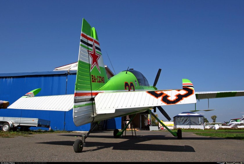 Пилотажные як 54