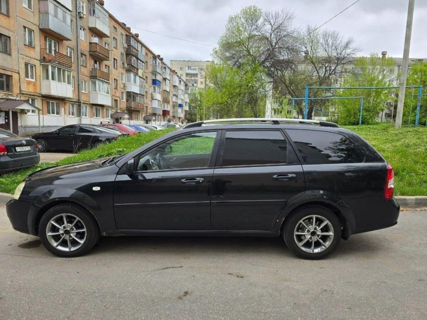 Chevrolet lacetti 2010