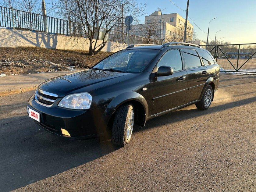 Chevrolet lacetti 2011
