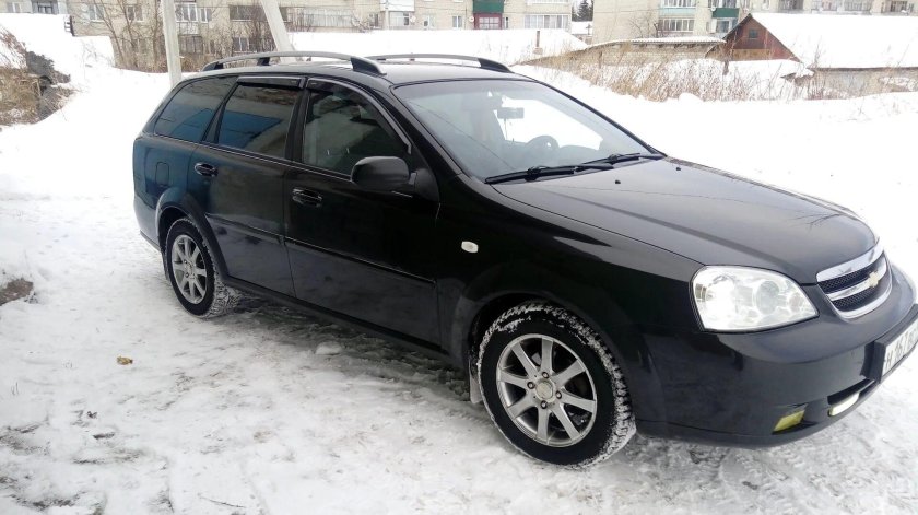 Шевроле Лачетти универсал черный