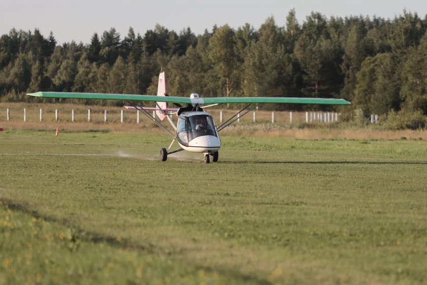 Сверхлегкий самолет птенец-2