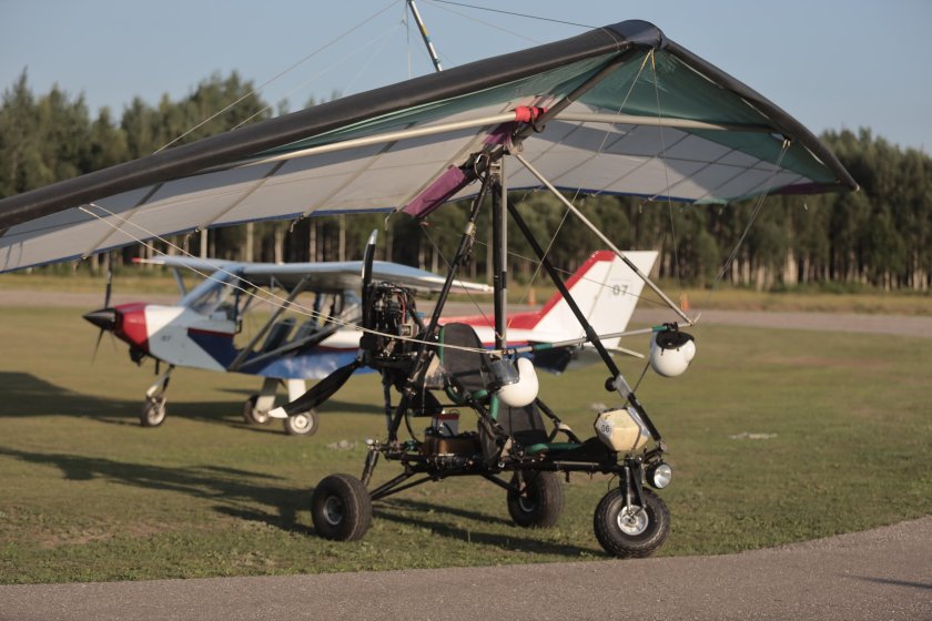 Дельталет мотодельтаплан