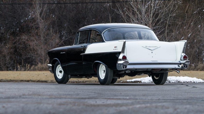 Chevrolet 150 Utility sedan