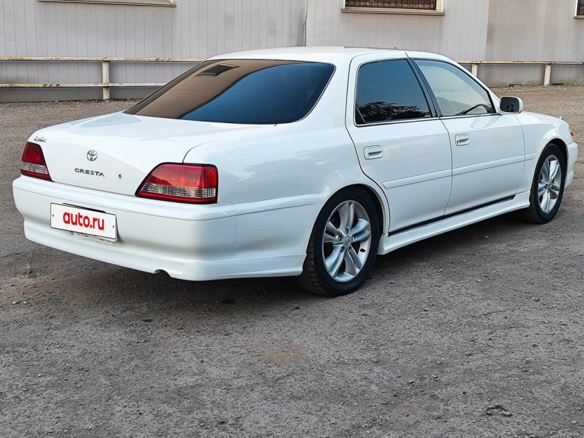 Toyota cresta 100