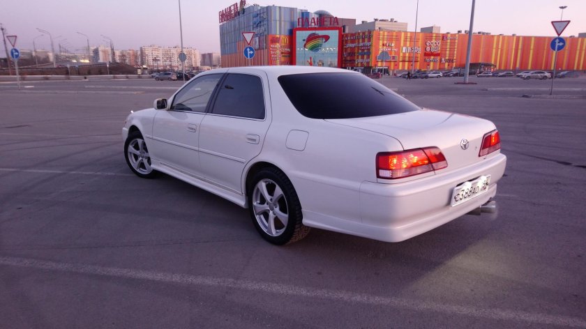 Toyota Cresta 100 Рестайлинг