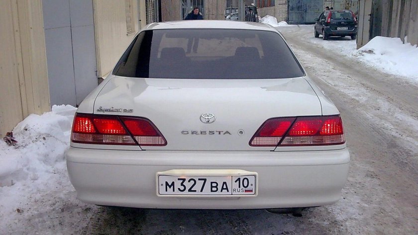 Тойота Креста 100 сзади