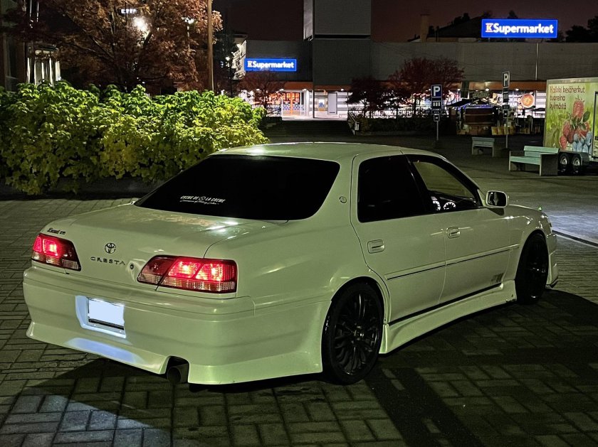 Toyota cresta jzx 100