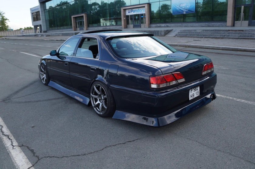 Toyota Cresta jzx100