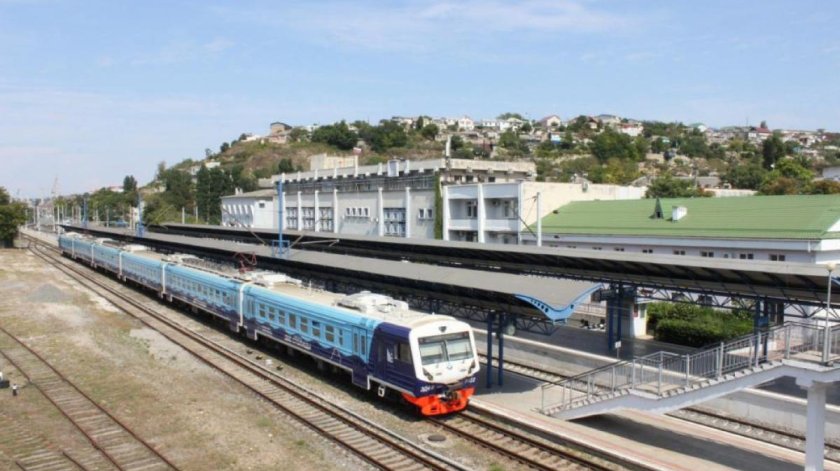 Поезд в Крым