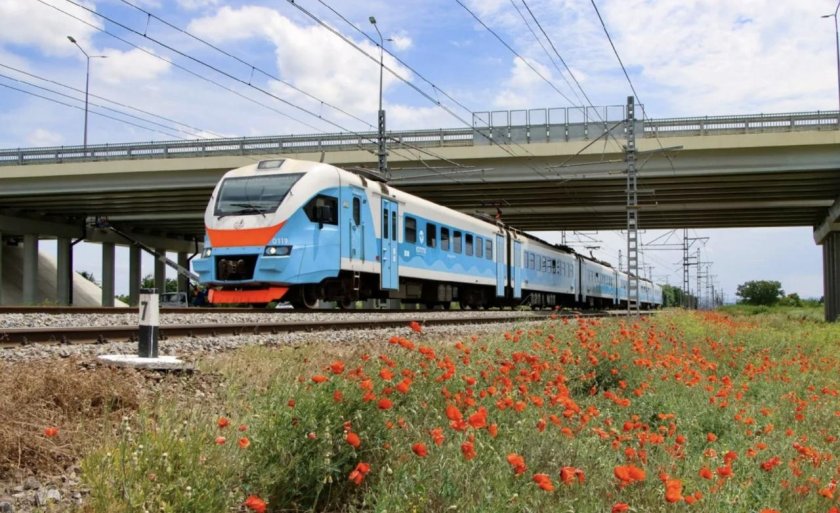 Москва-Керчь поезд Таврия