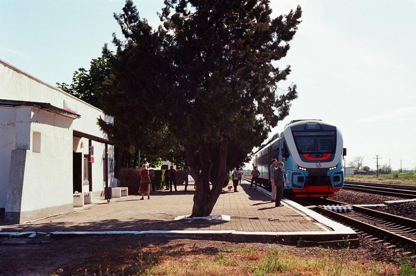 Владиславовка (станция)