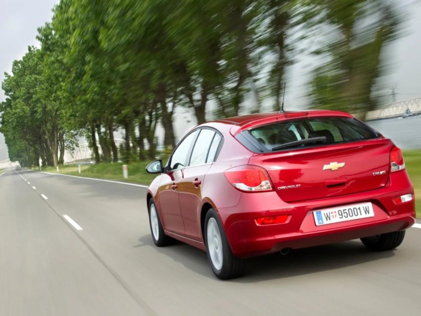 Шевроле Круз j300