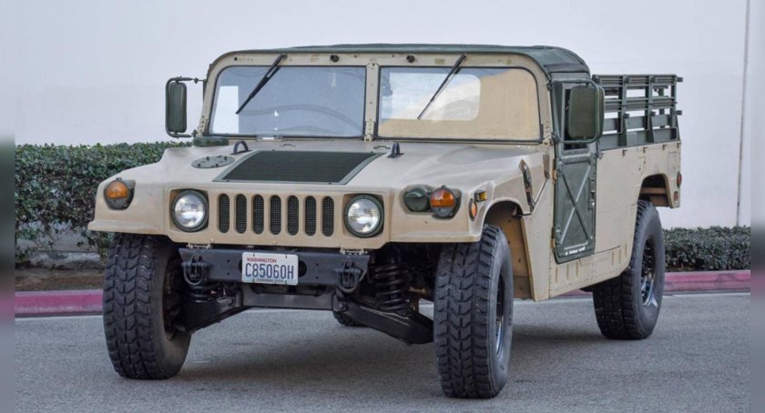 Военный пикап