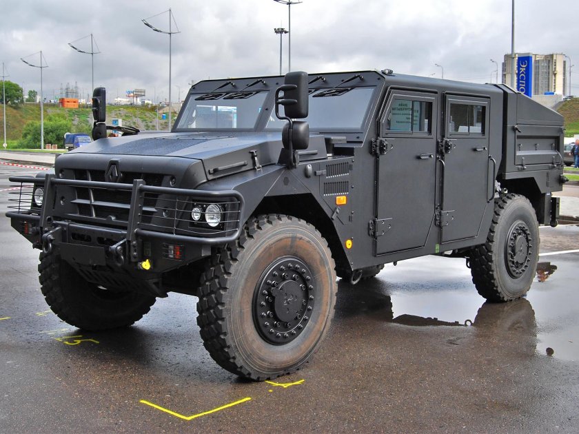 Бронеавтомобиль Renault Sherpa 2
