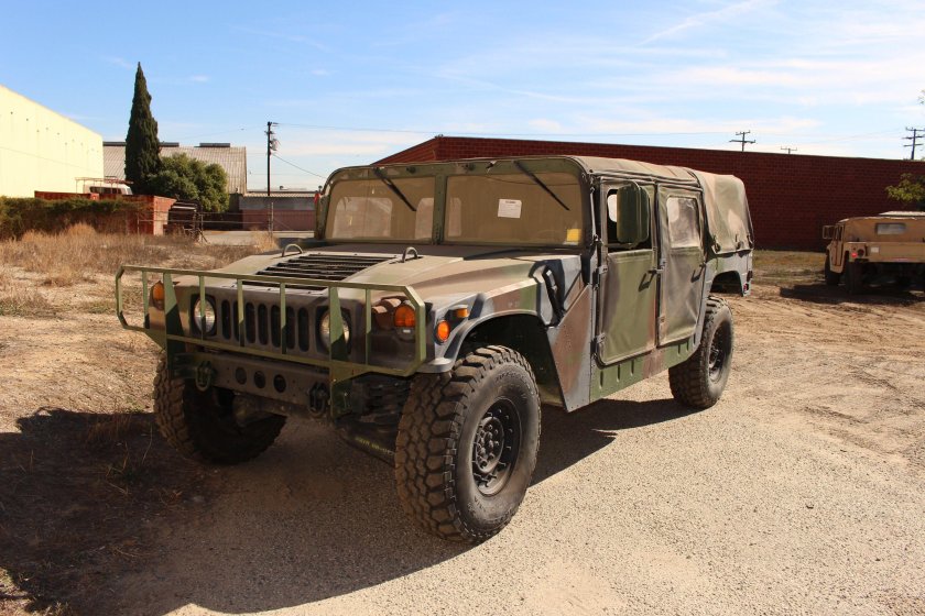 Hummer h1 Military