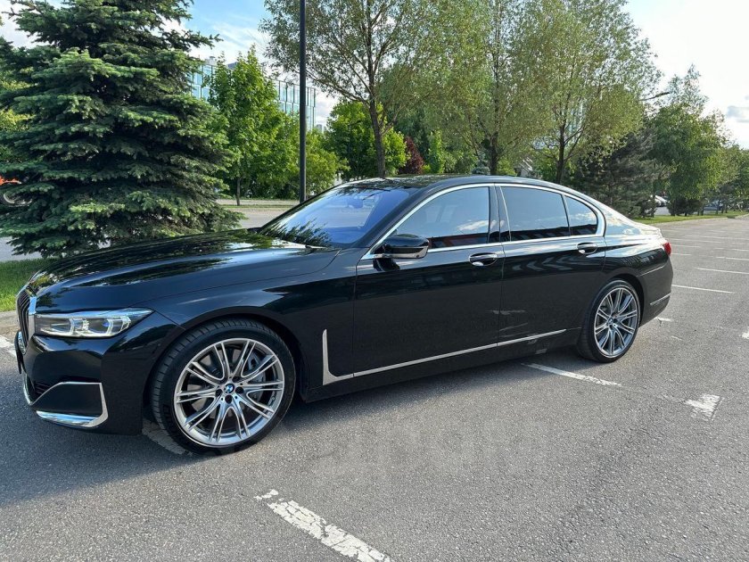 Bmw 7 серия vi