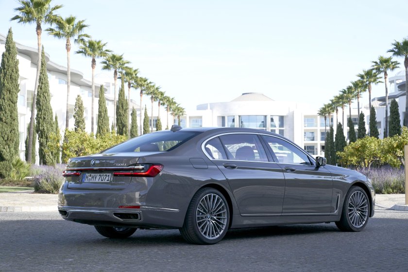 BMW 7 Series 750 li