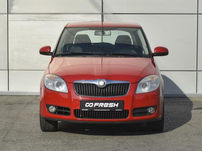 Шкода фабия 1.2 2013