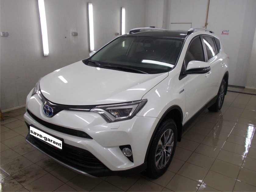 Тойота рав 4 белая