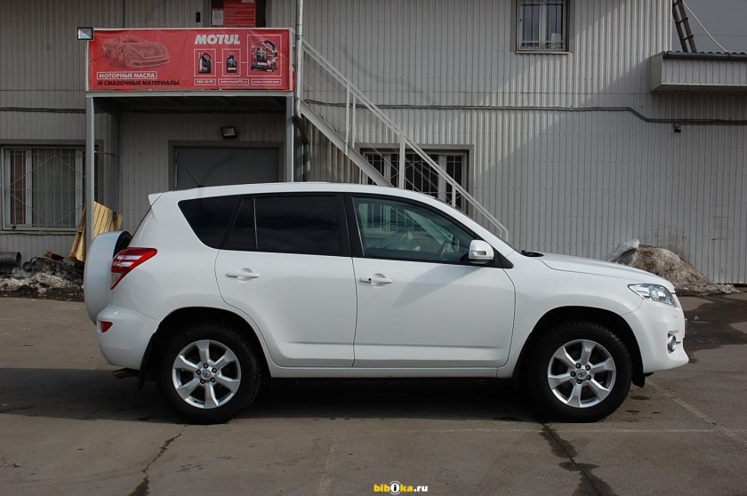 Toyota rav4 2011