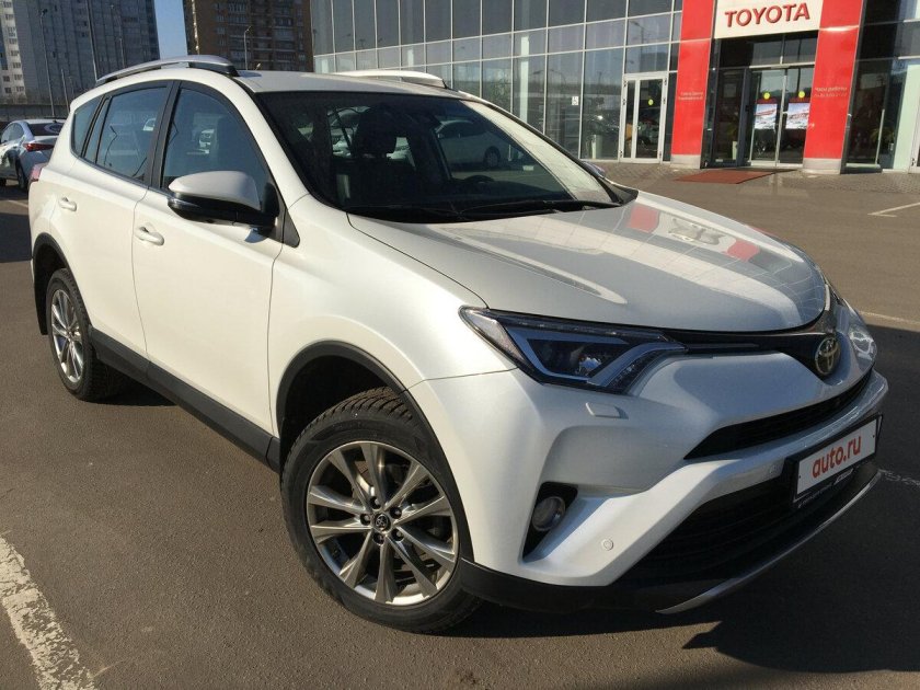Тойота рав 4 белый перламутр