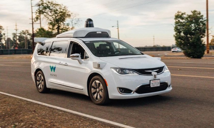 Беспилотное такси Waymo