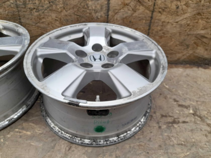 Диск колесный литой