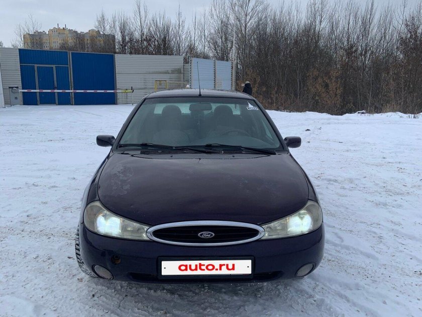 Ford mondeo 1996 седан