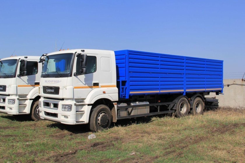 КАМАЗ 65207 бортовой зерновоз